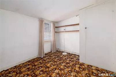 60 Chestnut Lane, Hamden, CT 06518 - Photo 18