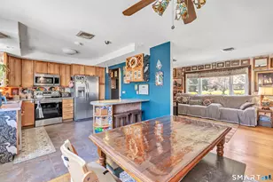 23 Surrey Dr, Shelton, CT 06484 - Photo 10