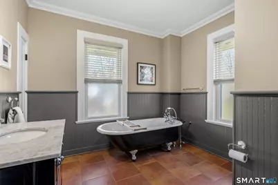 63 McKinley Avenue, Norwich, CT 06360 - Photo 16