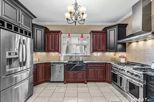 63 McKinley Ave, Norwich, CT 06360 - Photo 4