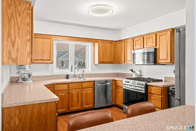 184 Main Street #D, Manchester, CT 06042 - Photo 8