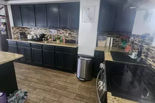 207 Main St, East Hartford, CT 06118 - Photo 10