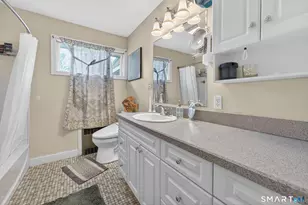 19 Tamarack Ln, Vernon, CT 06066 - Photo 18