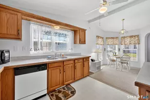 1 Rose Ct, East Windsor, CT 06088 - Photo 12