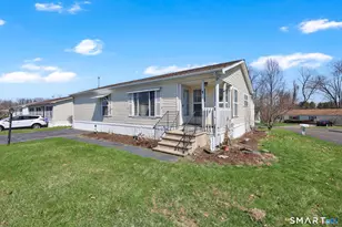 1 Rose Ct, East Windsor, CT 06088 - Photo 1