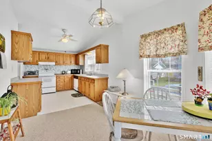 1 Rose Ct, East Windsor, CT 06088 - Photo 8