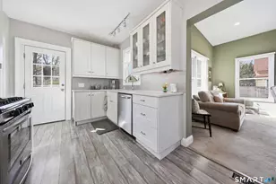 64 Elm St, Thomaston, CT 06787 - Photo 20