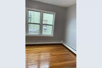 30 Tremont Avenue #1st, Bridgeport, CT 06606 - Photo 10