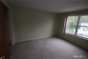 2 Mulberry Ln, Glastonbury, CT 06033 - Photo 12