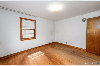 24 Norway Road, North Haven, CT 06473 - Photo 16