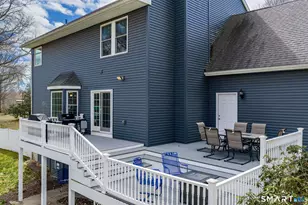 977 Sheldon St, Suffield, CT 06093 - Photo 4