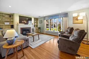 131 Merwin Cir, Cheshire, CT 06410 - Photo 2