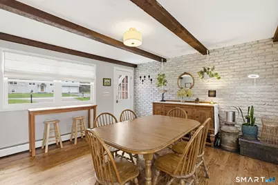 6 Fieldstone Drive, Newtown, CT 06470 - Photo 4