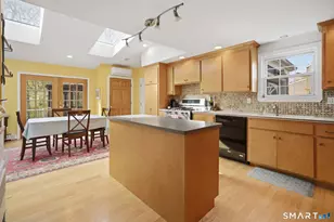 81 Montclair Dr, West Hartford, CT 06107 - Photo 10