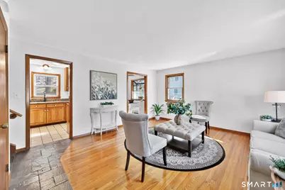 203 Brentwood Road, Newington, CT 06111 - Photo 6