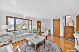 203 Brentwood Rd, Newington, CT 06111 - Photo 8