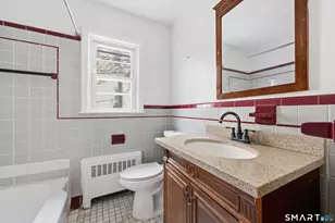 972 Capitol Ave, Bridgeport, CT 06606 - Photo 18