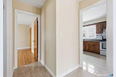 972 Capitol Avenue #1, Bridgeport, CT 06606 - Photo 6