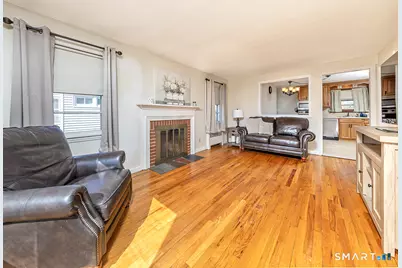 252 Middletown Avenue, Wethersfield, CT 06109 - Photo 4