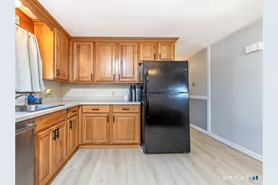 252 Middletown Avenue, Wethersfield, CT 06109 - Photo 10