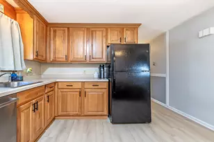 252 Middletown Ave, Wethersfield, CT 06109 - Photo 10