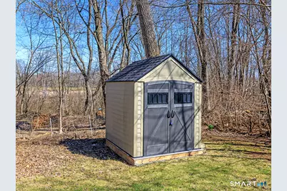 252 Middletown Avenue, Wethersfield, CT 06109 - Photo 30