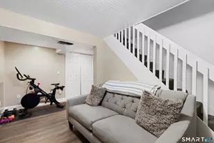 5 Iris Ln, Redding, CT 06896 - Photo 20