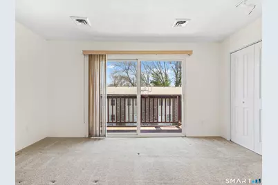 368 Knapps Highway #368, Fairfield, CT 06824 - Photo 12