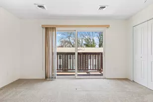 368 Knapps Hwy, Fairfield, CT 06824 - Photo 12