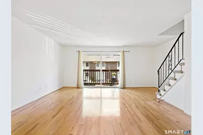 368 Knapps Highway #368, Fairfield, CT 06824 - Photo 4