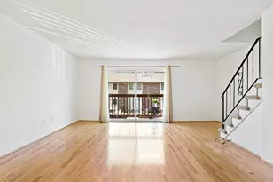 368 Knapps Hwy, Fairfield, CT 06824 - Photo 4