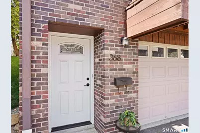 368 Knapps Highway #368, Fairfield, CT 06824 - Photo 2