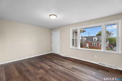 194 South End Road, New Haven, CT 06515 - Photo 2