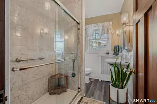 29 Bellevue Pl, New London, CT 06320 - Photo 26