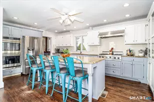 97 North St, Milford, CT 06460 - Photo 8