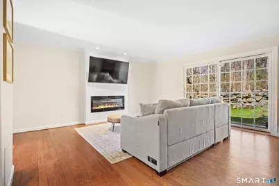 98 Valley Road #12, Greenwich, CT 06807 - Photo 4