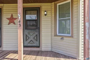 43 Dunham St, Norwich, CT 06360 - Photo 6