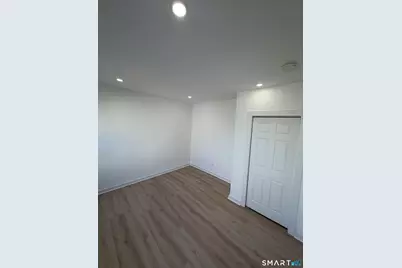 142 Cowles Street, Bridgeport, CT 06607 - Photo 8