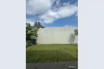 142 Cowles Street, Bridgeport, CT 06607 - Photo 16