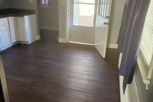 75 Judson Pl, Bridgeport, CT 06610 - Photo 12