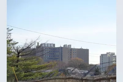 75 Judson Place, Bridgeport, CT 06610 - Photo 4