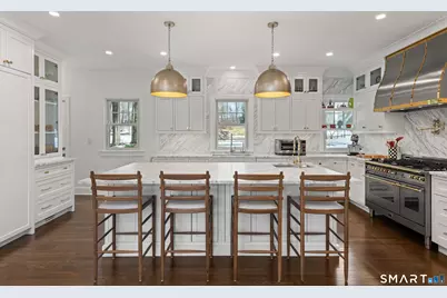 530 Round Hill Road, Greenwich, CT 06831 - Photo 8