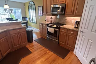 6 North Hollow, East Hampton, CT 06424 - Photo 6