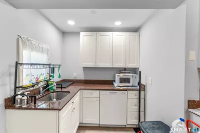 174 Weybosset Street, New Haven, CT 06511 - Photo 14