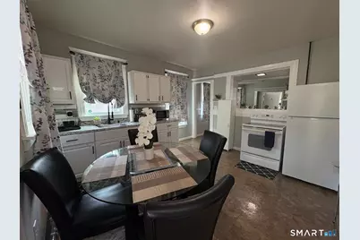 70 Elmwood Avenue #Room A, Waterbury, CT 06710 - Photo 4