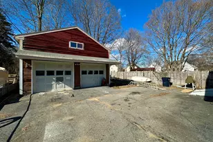 18 Palmer St, Killingly, CT 06239 - Photo 4