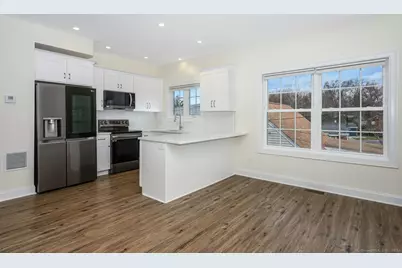 2 Beacon Square #3, Fairfield, CT 06825 - Photo 12