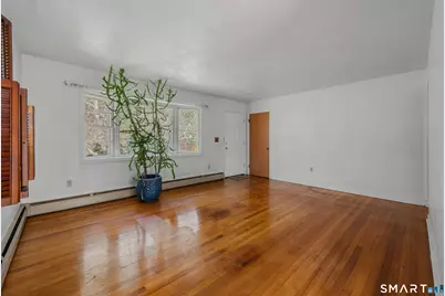 8 Holly Hill Drive, Montville, CT 06382 - Photo 6