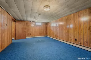 8 Holly Hill Dr, Montville, CT 06382 - Photo 24