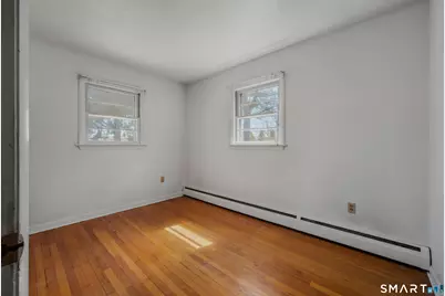 8 Holly Hill Drive, Montville, CT 06382 - Photo 16